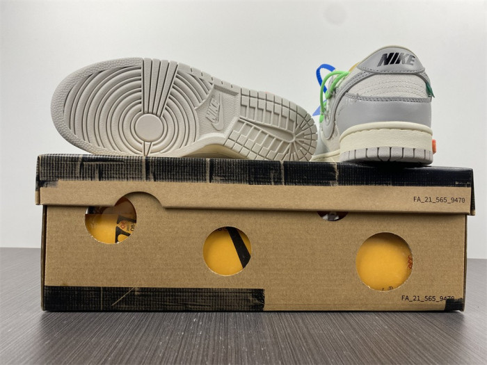 dunk low “26 of 50” dm1602-116