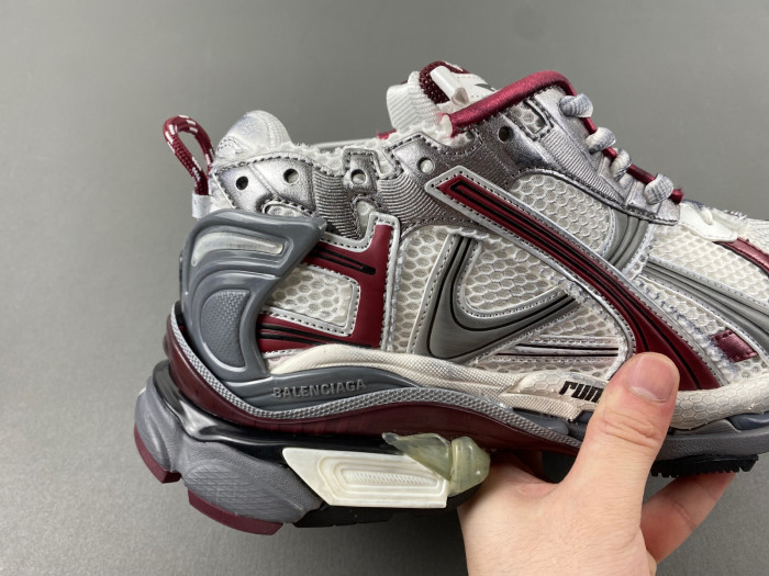 Ba*len*cia*ga runner sneaker
