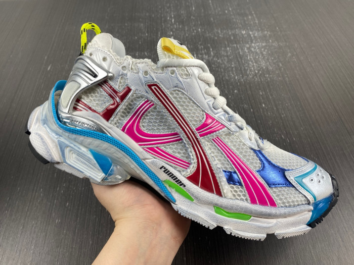 Ba*len*cia*ga runner sneaker