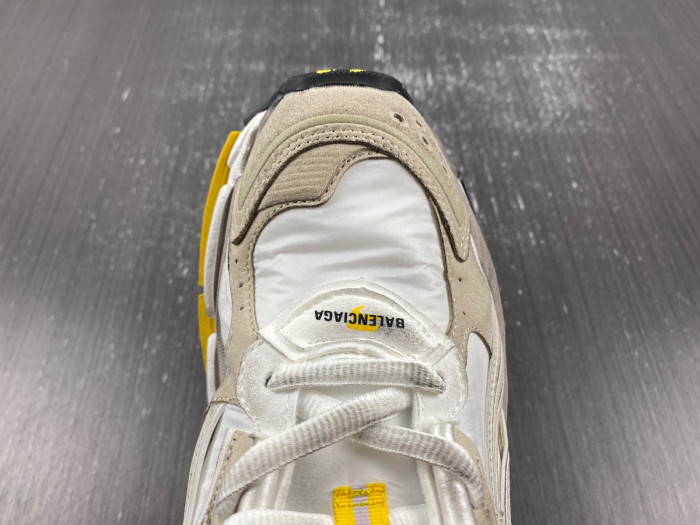 Ba*len*cia*ga runner sneaker