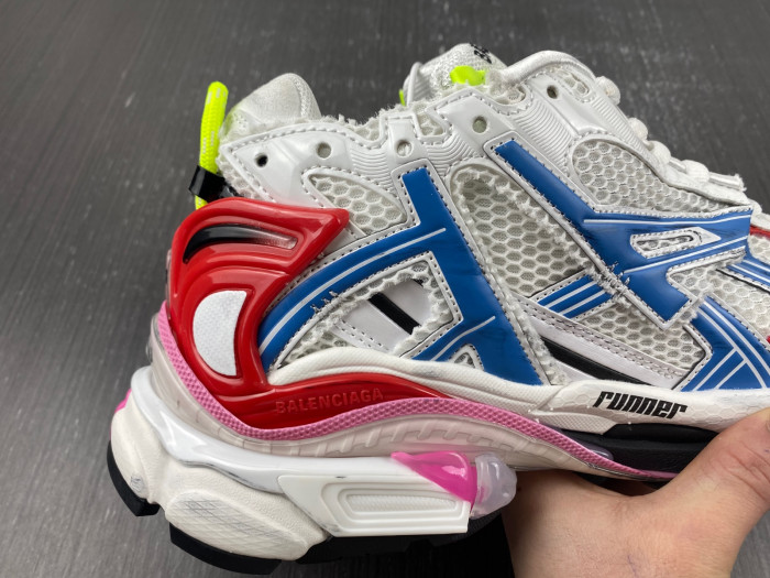 Ba*len*cia*ga runner sneaker