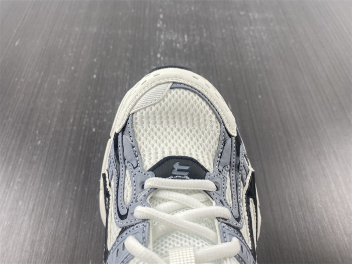 Ba*len*cia*ga x-pander 8000030