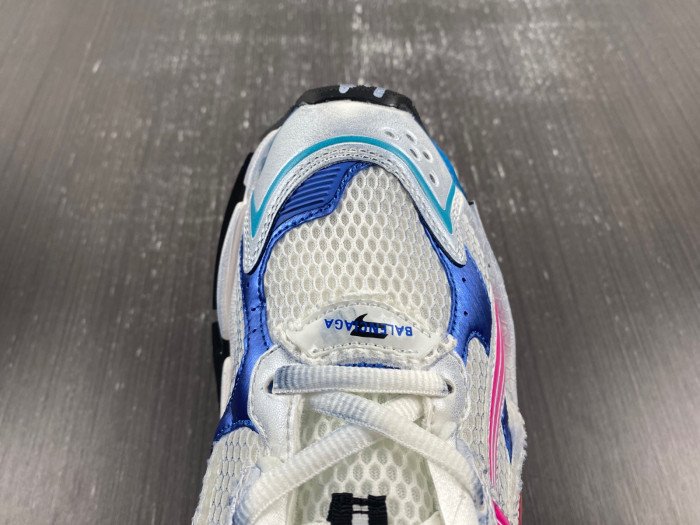 Ba*len*cia*ga runner sneaker