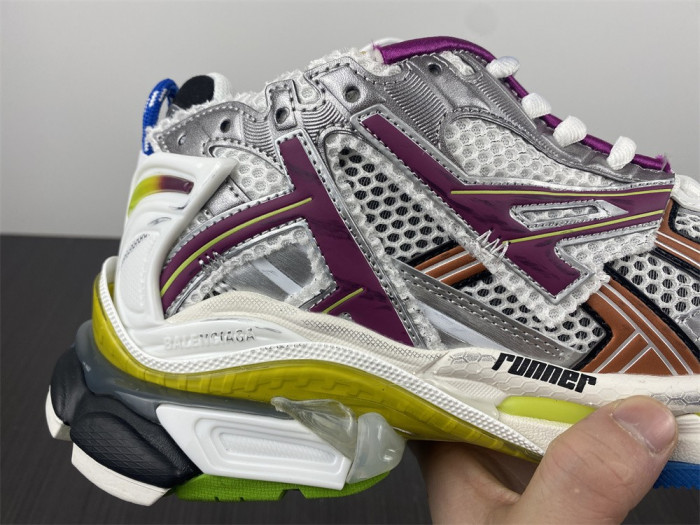 Ba*len*cia*ga runner sneaker