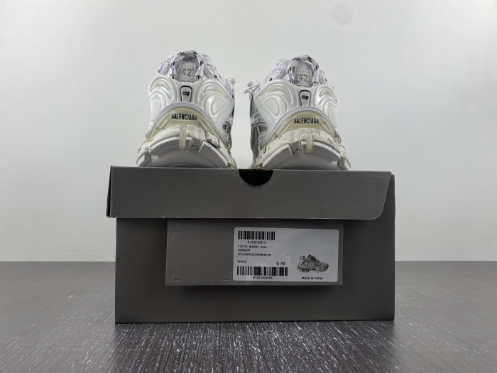 Ba*len*cia*ga runner sneaker