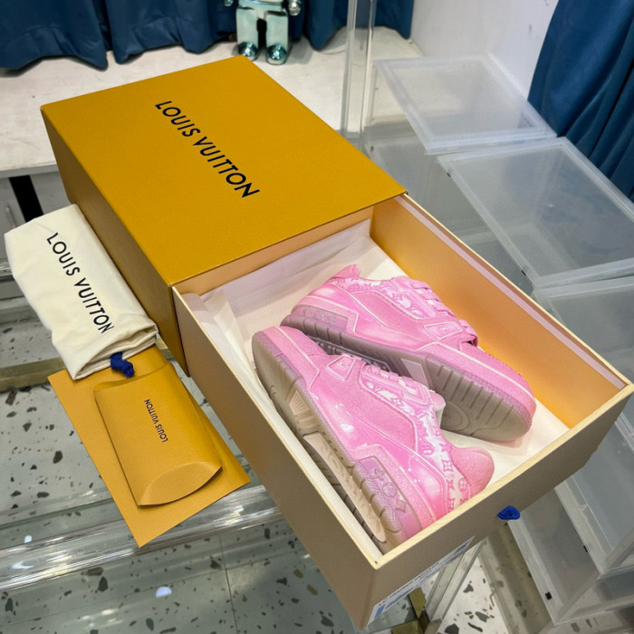 lv snekaers l0000243