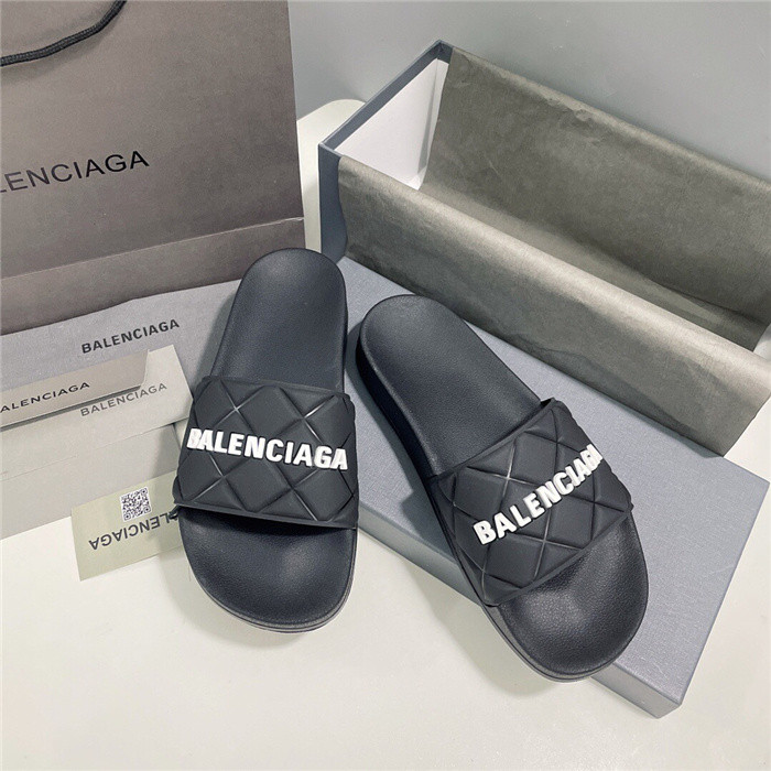 balenciag* sandal bs43