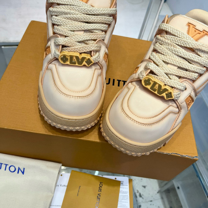 lv snekaers l0000244