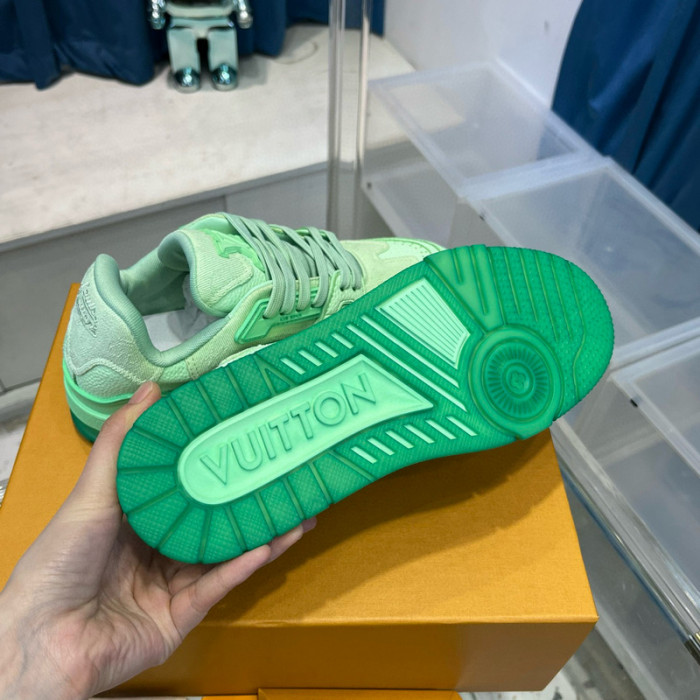 lv snekaers l0000232