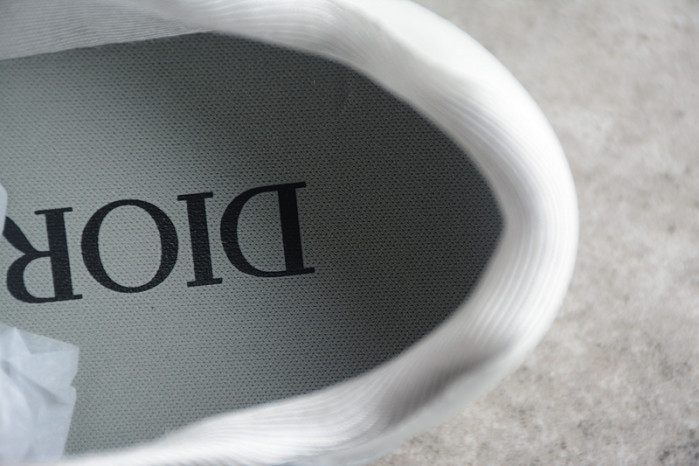 dio* sneakers t0000-037