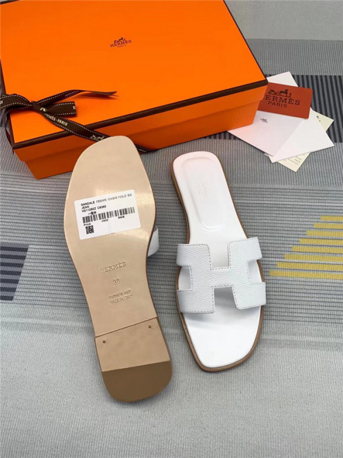 herme* sandal hs70