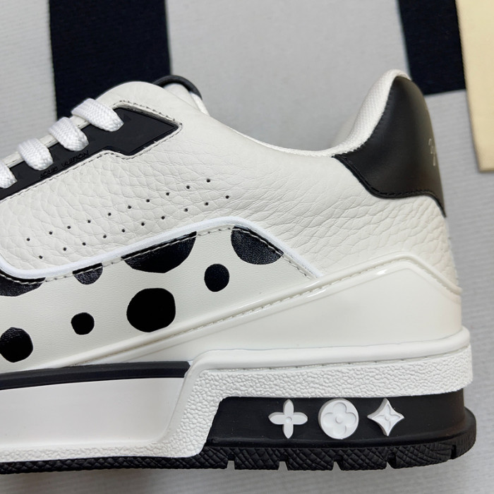 lv snekaers l0000103