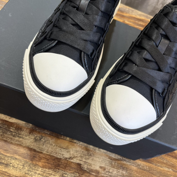 a*iri stars court sneakers