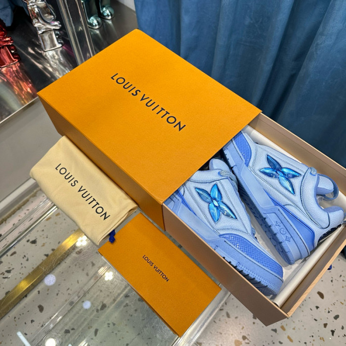 lv skate snekaers l0000195