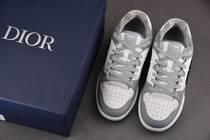 dio* b57 sneakers d5705