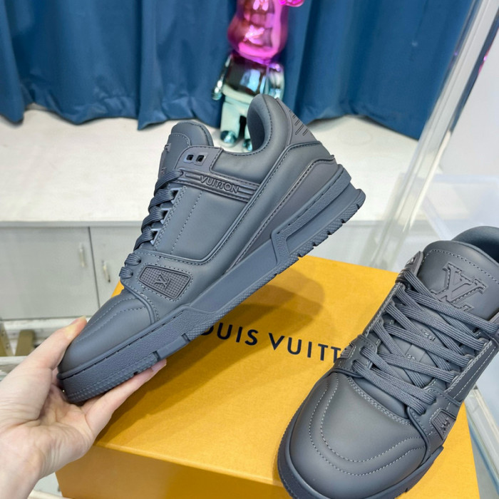 lv snekaers l0000223