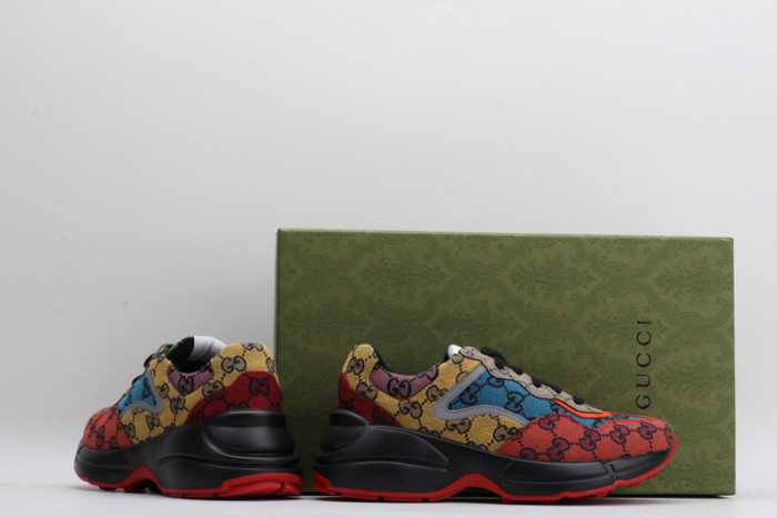 G*u*i* rhyton sneaker