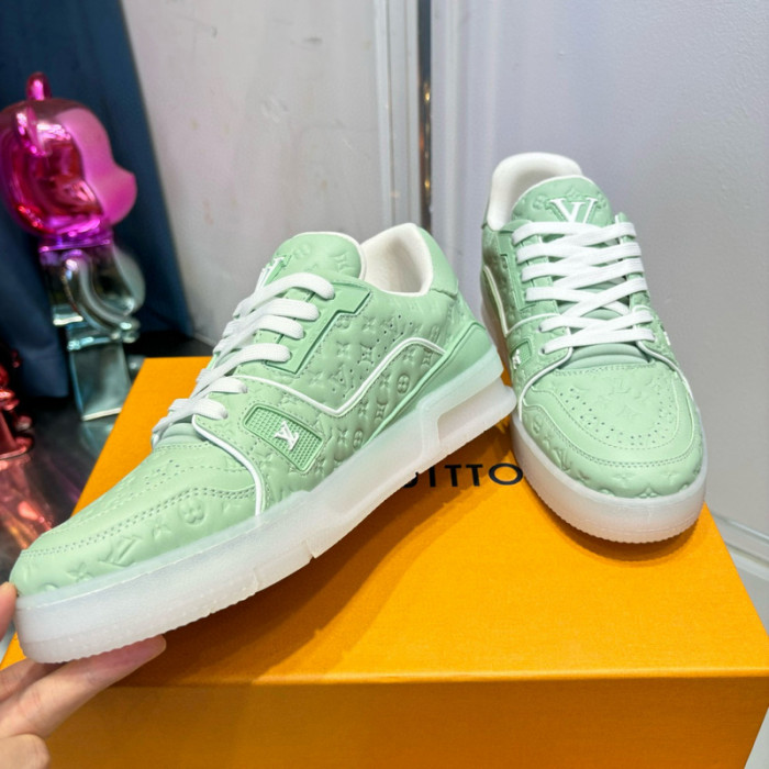 lv snekaers l0000188