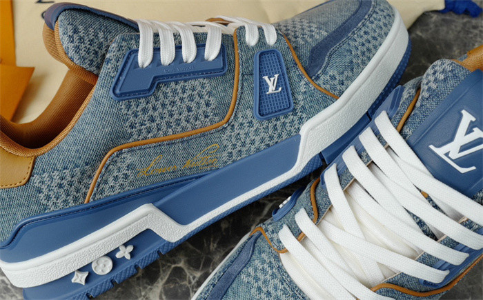 lv snekaers l0000340