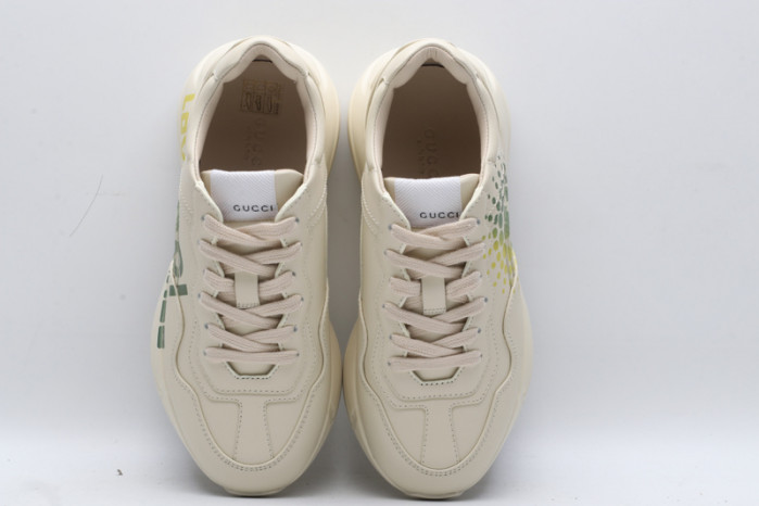 G*u*i* rhyton sneaker