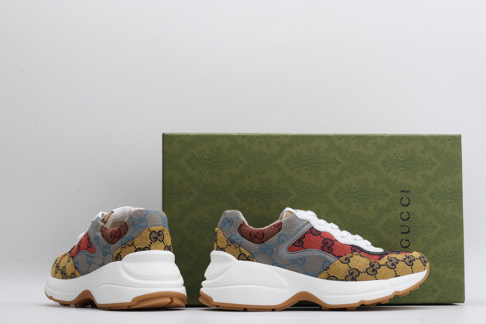 G*u*i* rhyton sneaker