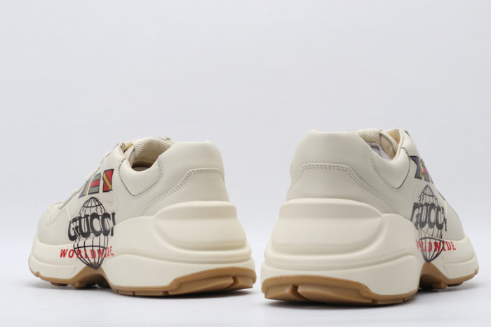 G*u*i* rhyton sneaker