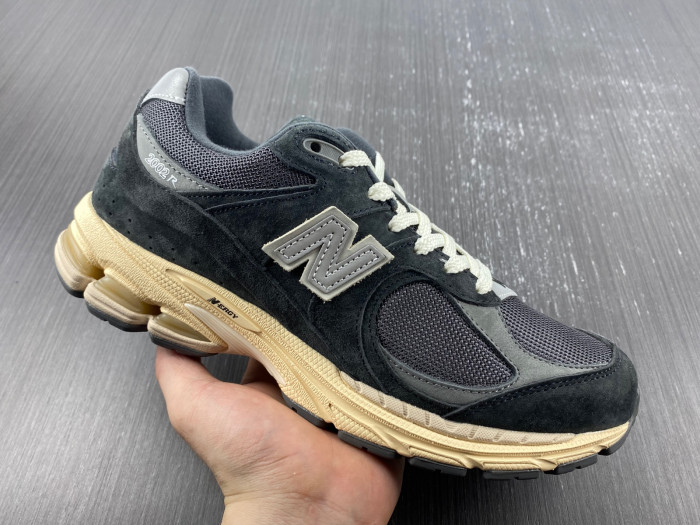 Bape x New Balance 2002R M2002RHO DFY9