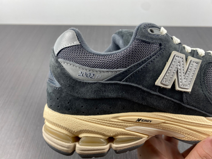 Bape x New Balance 2002R M2002RHO DFY9