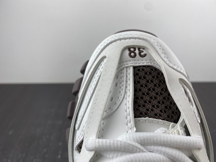 Ba1en*iaga track 8000063