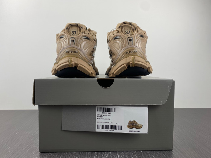 Ba1en*iaga runner 8000054