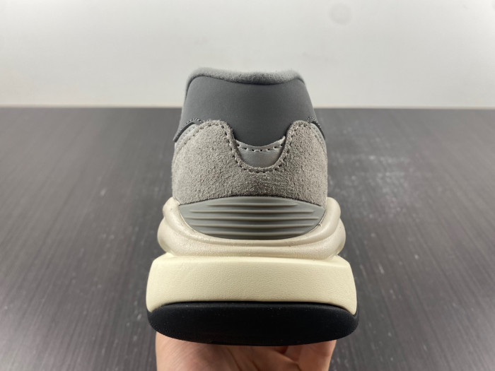 Bape x New Balance 2002R M2002RHO DFY19