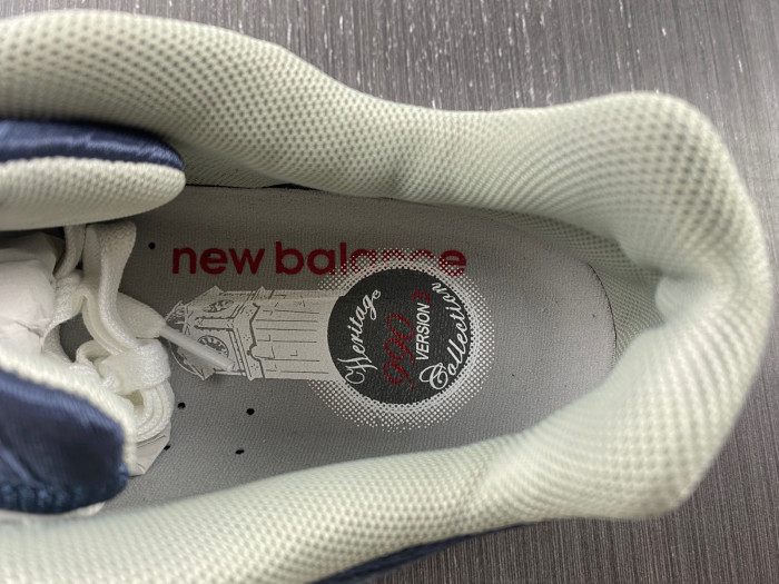 Bape x New Balance 2002R M2002RHO DFY18