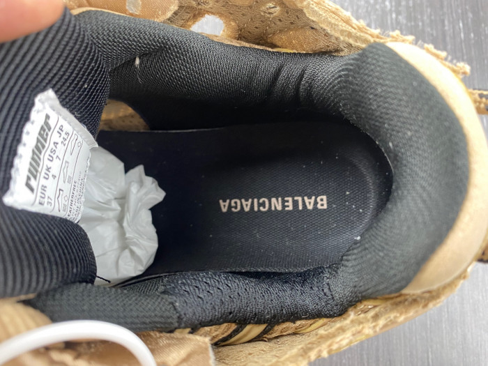 Ba1en*iaga runner 8000054