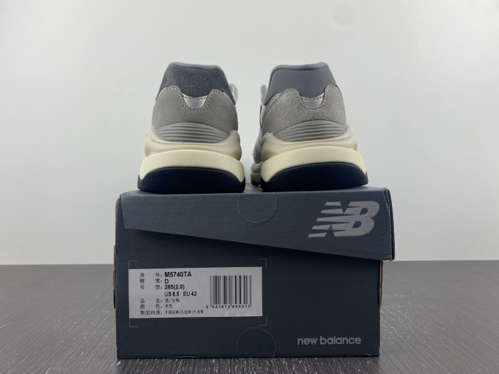 Bape x New Balance 2002R M2002RHO DFY19