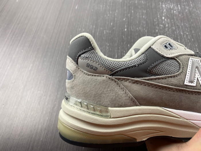 Bape x New Balance 2002R M2002RHO DFY16