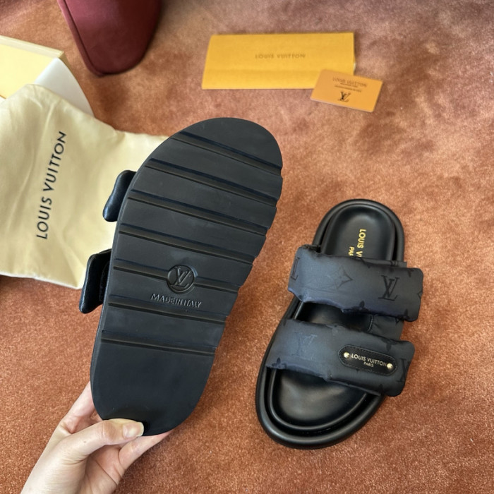 L&V sandal 137