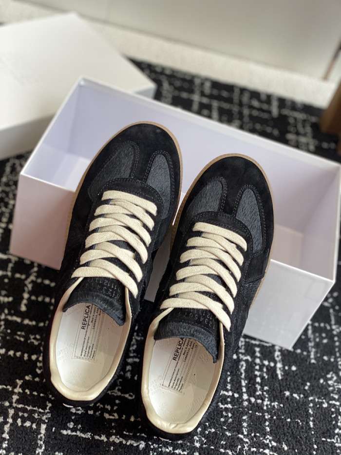 ma1s0n Marg*e1a calfskin s57ws0325