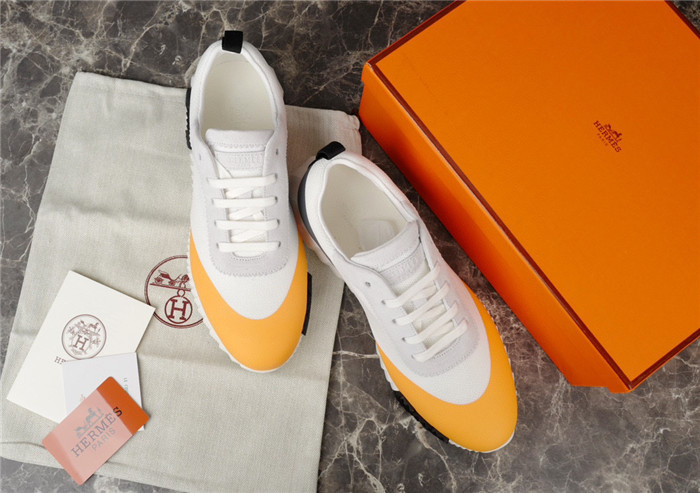 H**me5 snekaers hm023