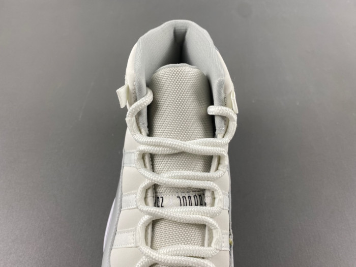 Air Jordan 11 Retro Grand Finale AR0715-110