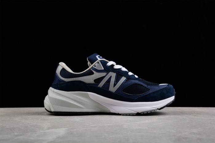 New Balance 990 M990NV6