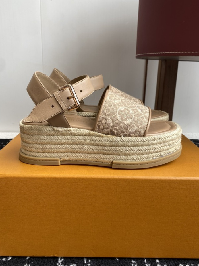 L&V sandal 232