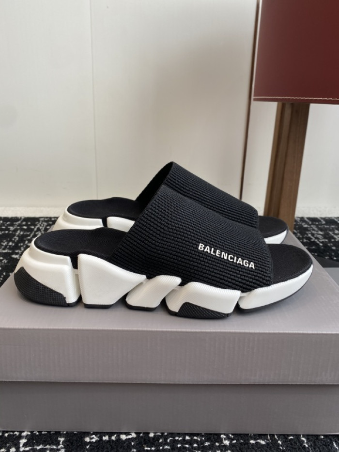 Balenciag* Sandal BS92