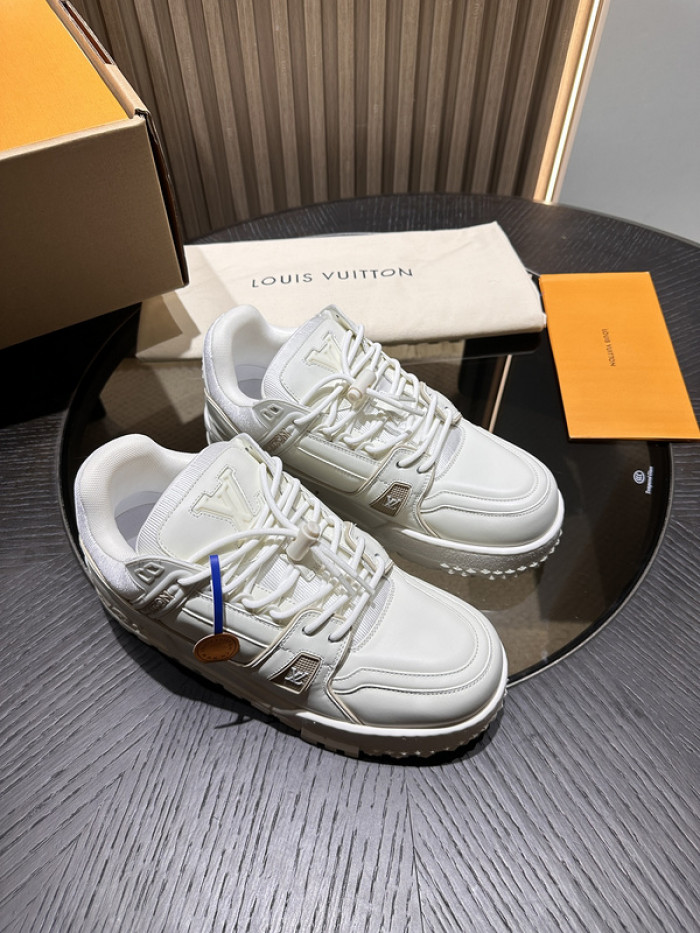 LV snekaers L0000405