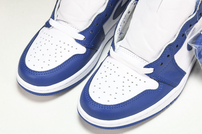 AIR JORDAN 1 RETRO HIGH OG "STORM BLUE" 555088-127