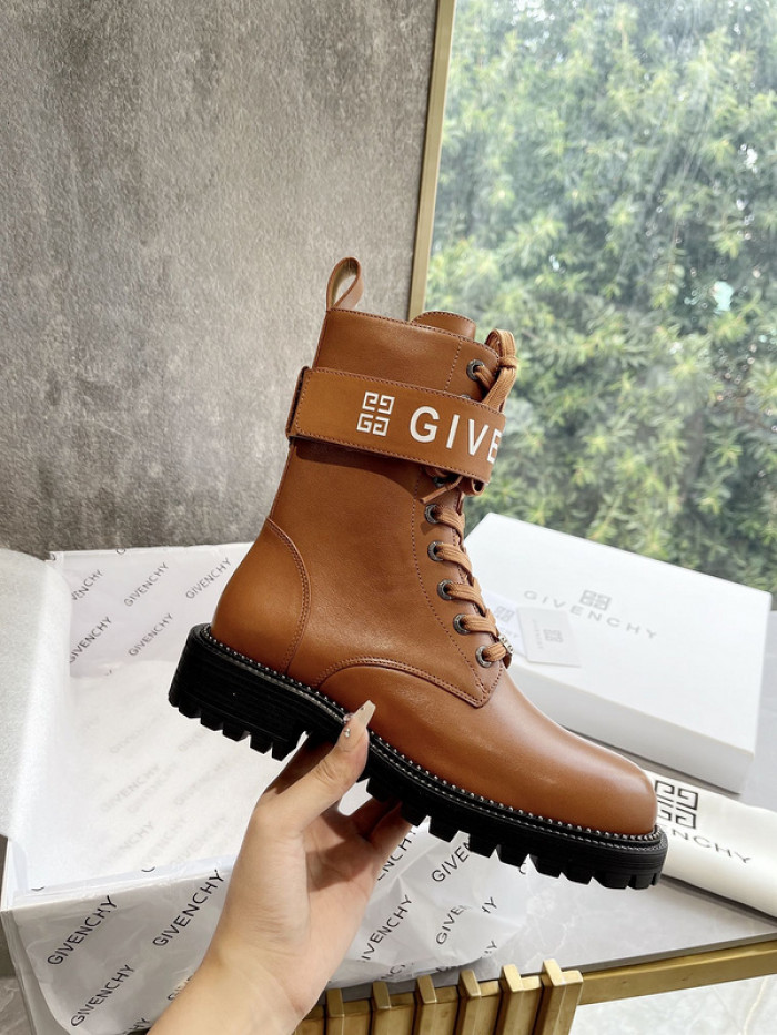 Givenchy Boots 660001