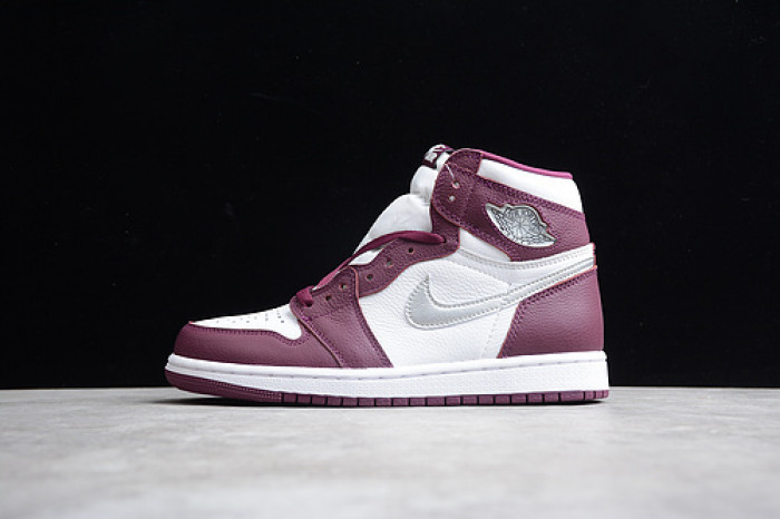 AIR JORDAN 1 RETRO HIGH OG “BORDEAUX” 555088-611