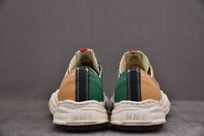 Ma*s*n mihara yasuhiro sneaker mmys23