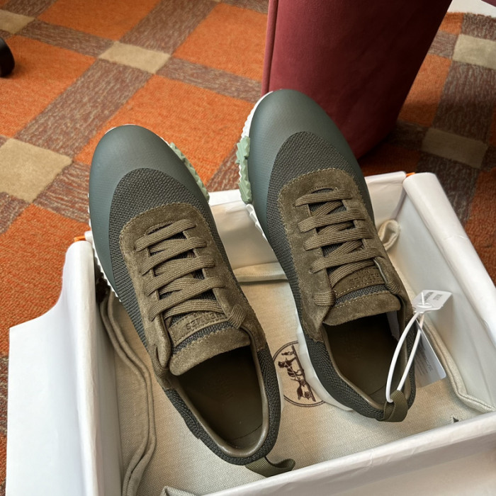 H**me5 snekaers hm028