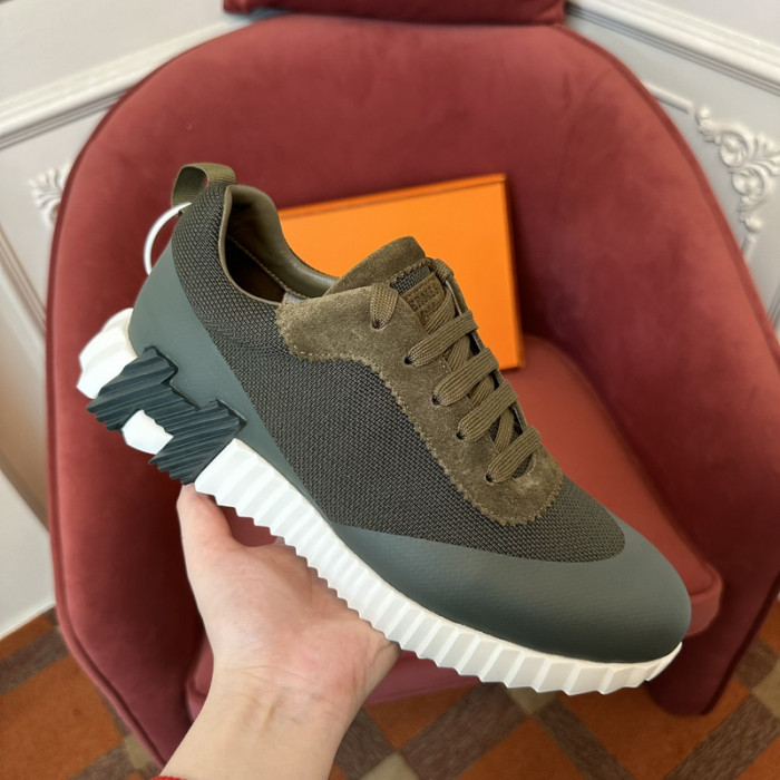 H**me5 snekaers hm028