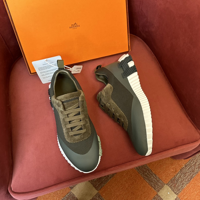 H**me5 snekaers hm028
